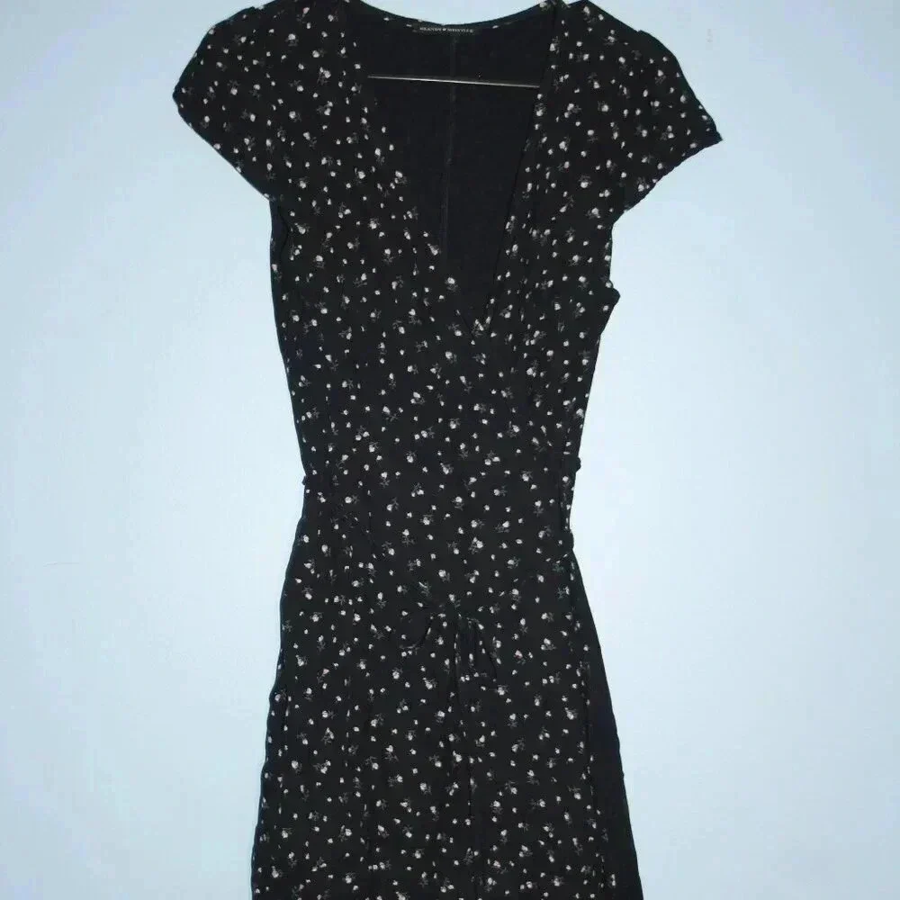 Brandy Melville Mini Floral Print Wrap Dress One Size - Picture 1 of 13